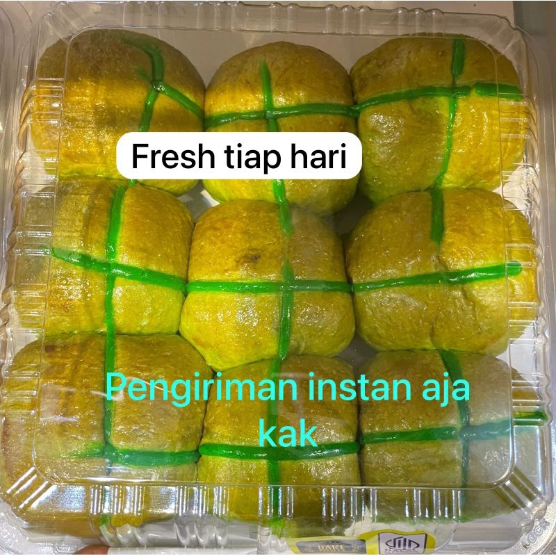 

kue pandan potato pillo fresh