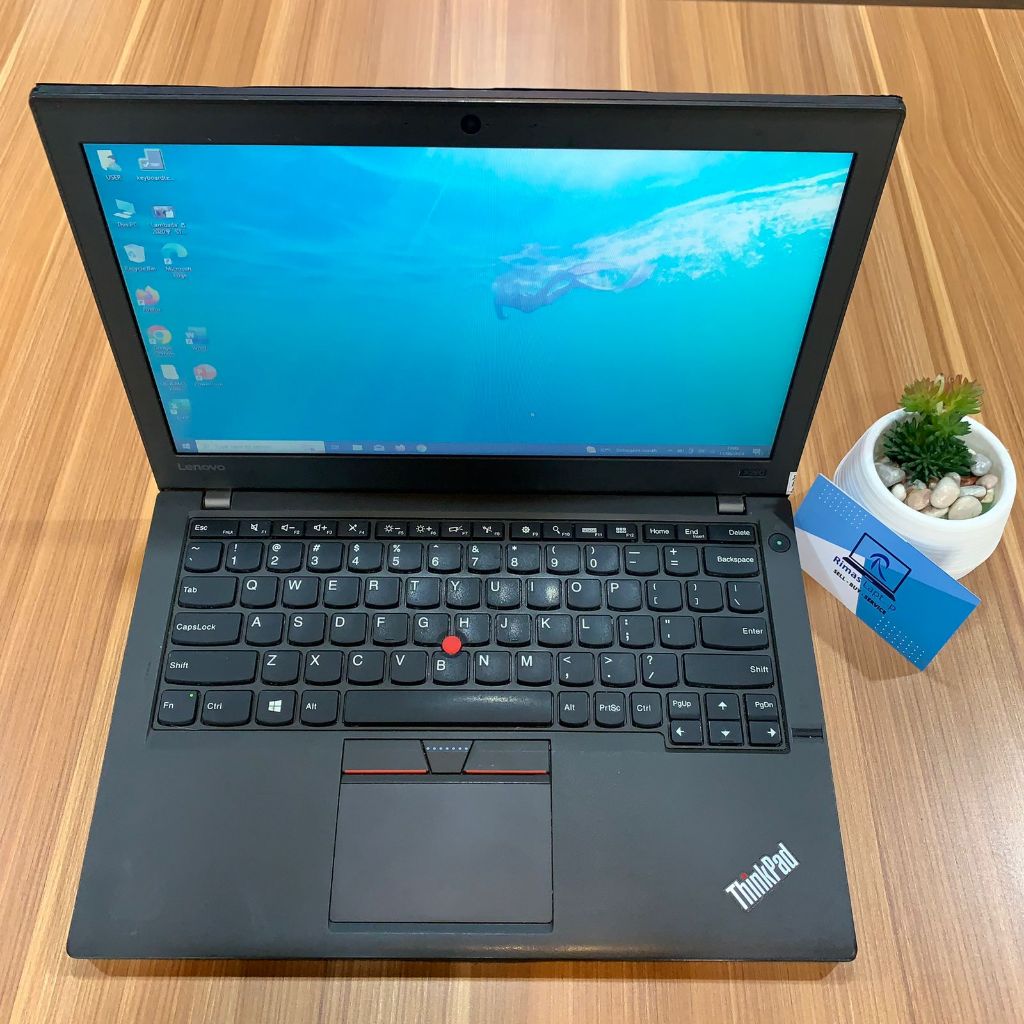 LENOVO THINKPAD X260 I5 GEN 6 RAM 8/256GB SECOND/BEKAS