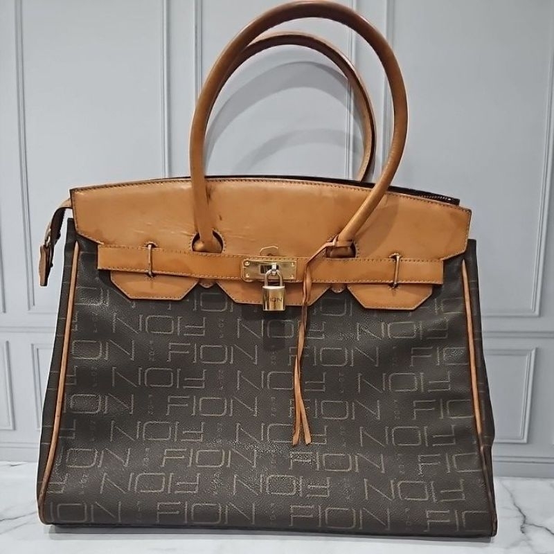 Preloved Hand Bag Fion