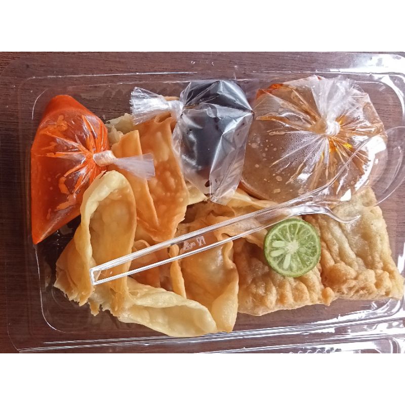 Batagor Bandung | Batagor kering | Batagor bumbu kacang | Batagor somay | baso tahu goreng | Batagor