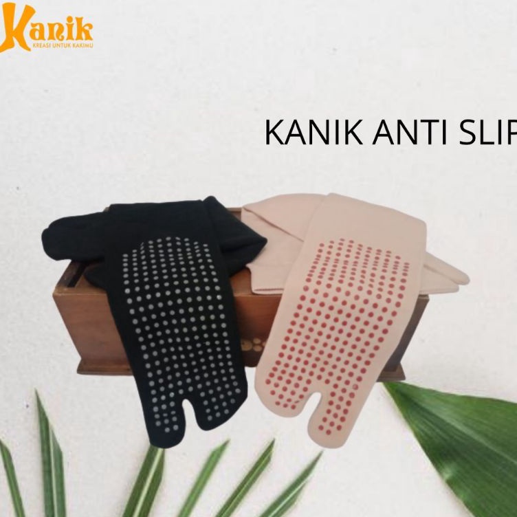 SALE  1 PASANG ORIGINAL KANIK Anti Slip  Licin Kaos Kaki Jempol Muslimah Wanita Hijab Polos Haji Umr