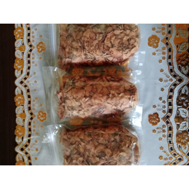 

biji alpukat rajang tipis kering 500gr/cod