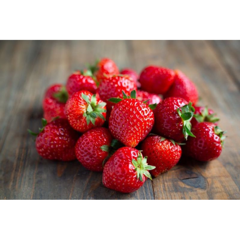 

Strawberry 1kg FRESH dari kebun