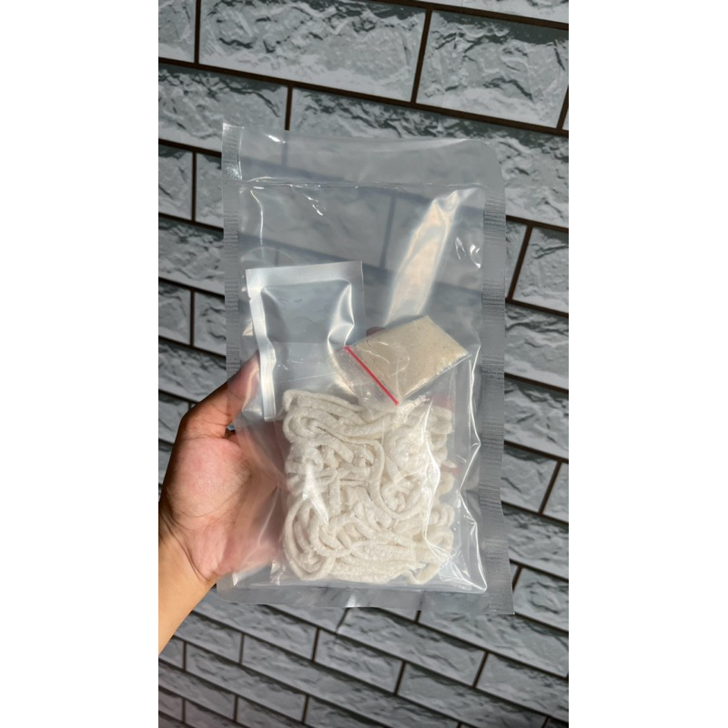 

PAKET USAHA CIRAMBAY CHILLI OIL (10pcs)