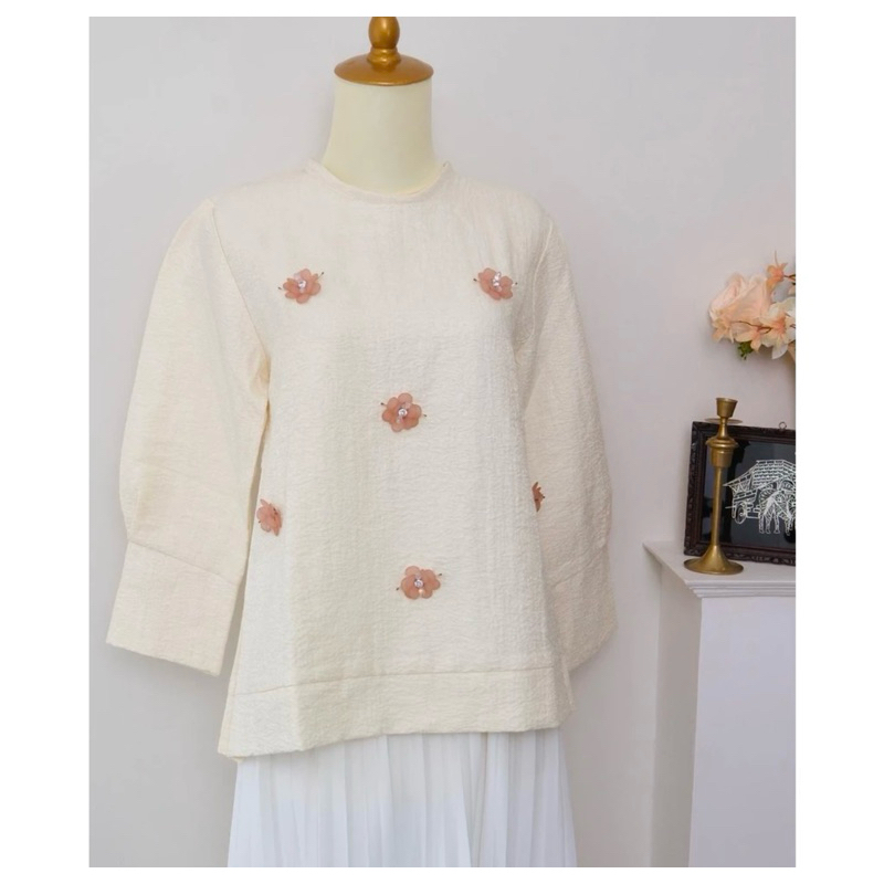 muda official mentari blouse