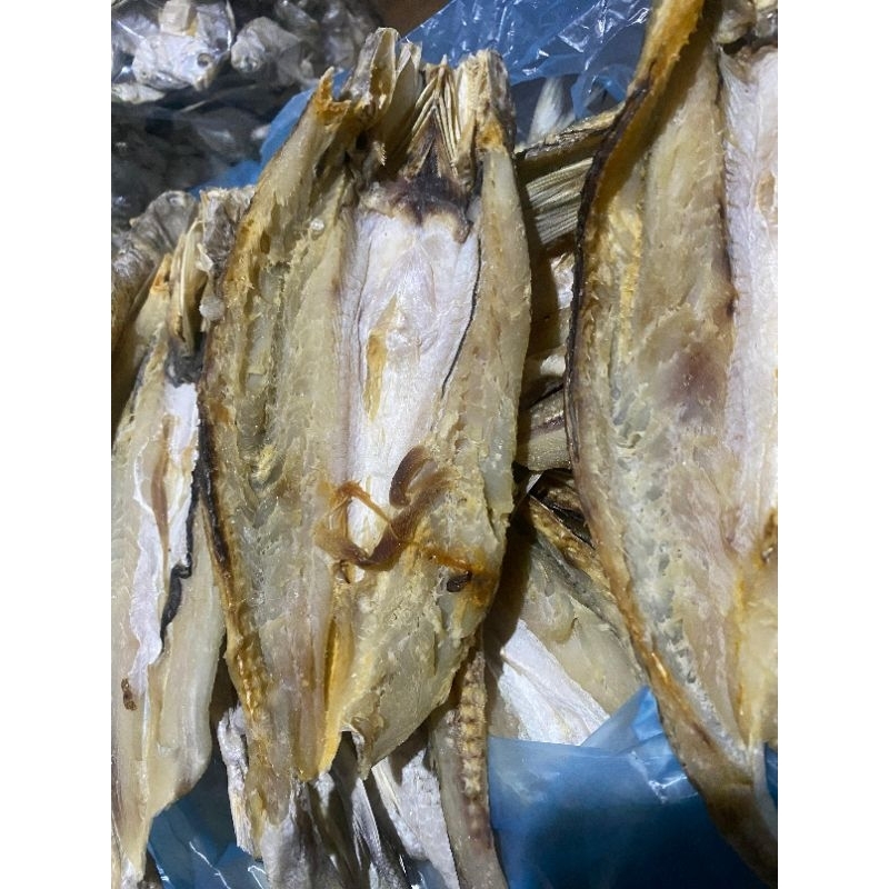 

GROSIR !!!500GR IKAN ASIN BLUSO/IKAN ASIN BELAH TENGAH PREMIUM