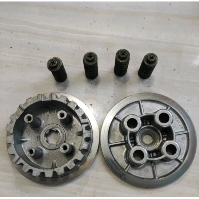 Rumah Kampas Kopling Dudukan Kaki 4 Kampas Kopling Fiz R Alfa Sigma Force One