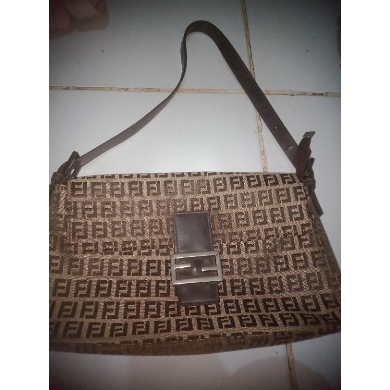 fendi hobo