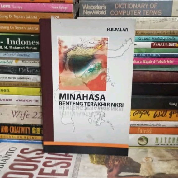 Buku Original MINAHASA BENTENG TERAKHIR NKRI H. B. PAKAR Bekas