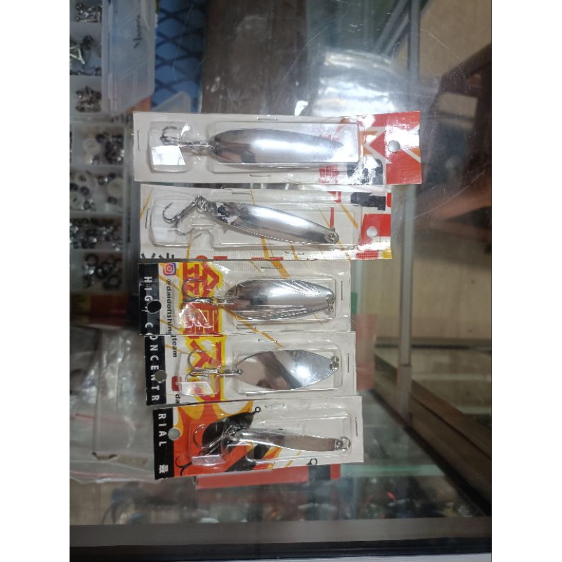 spoon lure