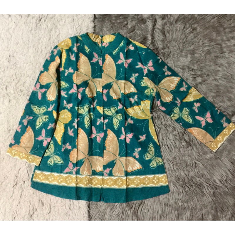 Preloved Blouse Batik Merk Arjuna Weda | BAJU BATIK KANTOR