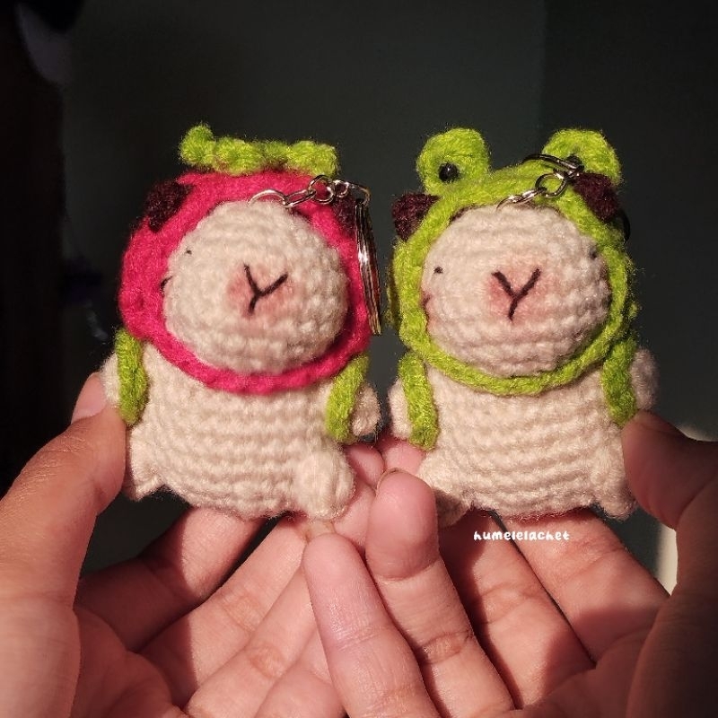 [Humelela] AMIGURUMI CAPYBARA KEYCHAIN/ Gantungan Capybara Rajut