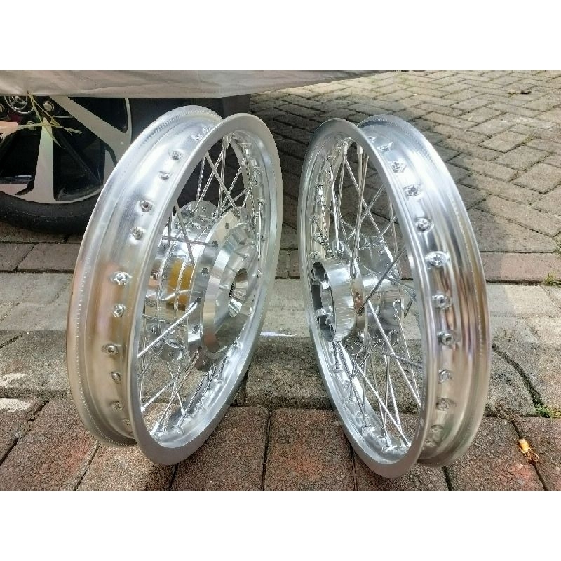 Velg Beat Vario old Vario 125 dan 150 velg ring 14 UK 140/160