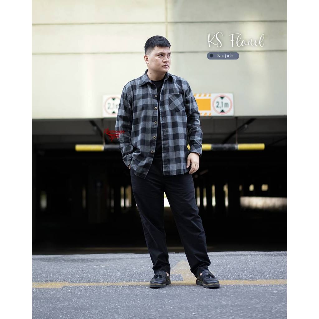 Kemeja Flanel Pria by Khumaira Syari
