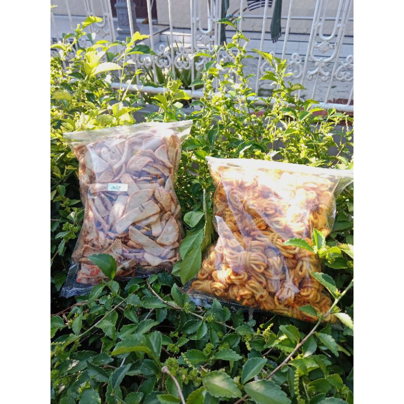 

basreng pedas daun jeruk