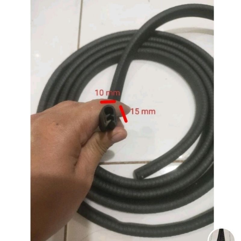 KARET LIST / PROTEKTOR ENGKEL HITAM KECIL