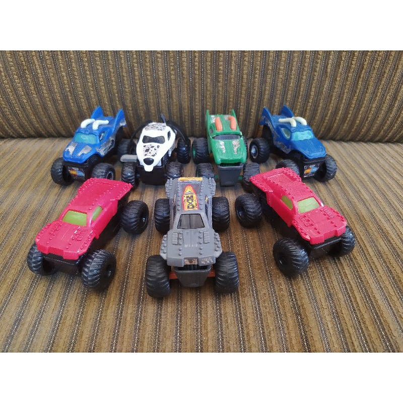 Hot Wheels Monster Jam Mainan Happy Meal McD