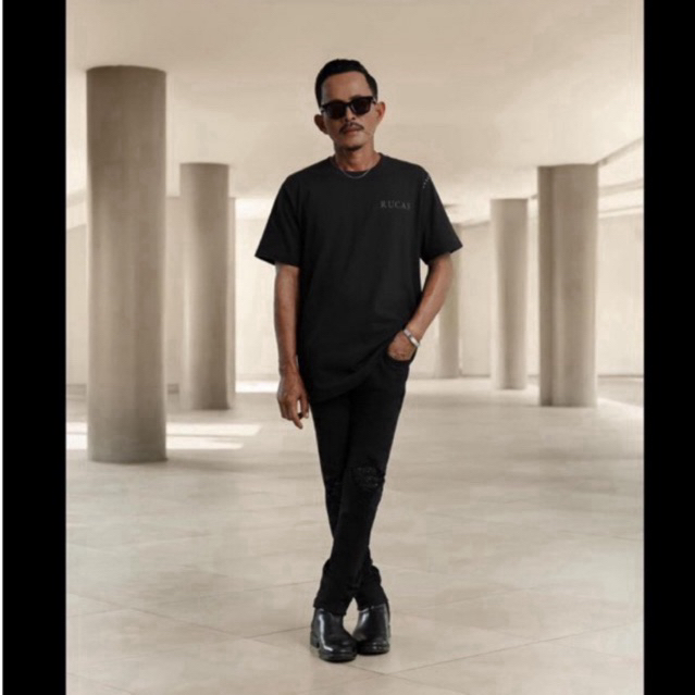 [ORIGINAL] Rucas black crystal jeans season 15