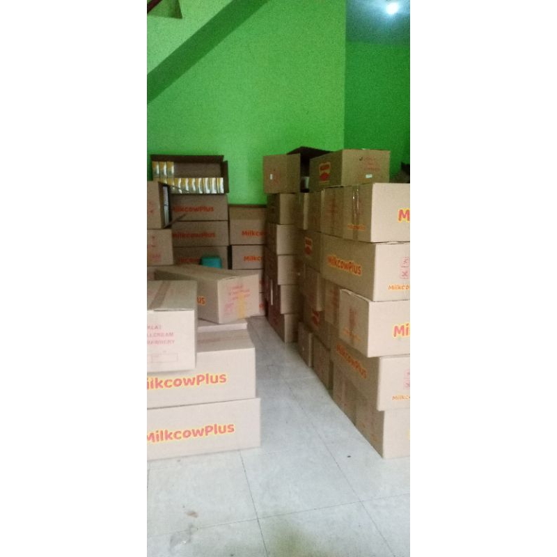 

milkcowplus susu sapi gemuk badan BPOM dan Halal Paket dus isi 20 pcs milkcowples