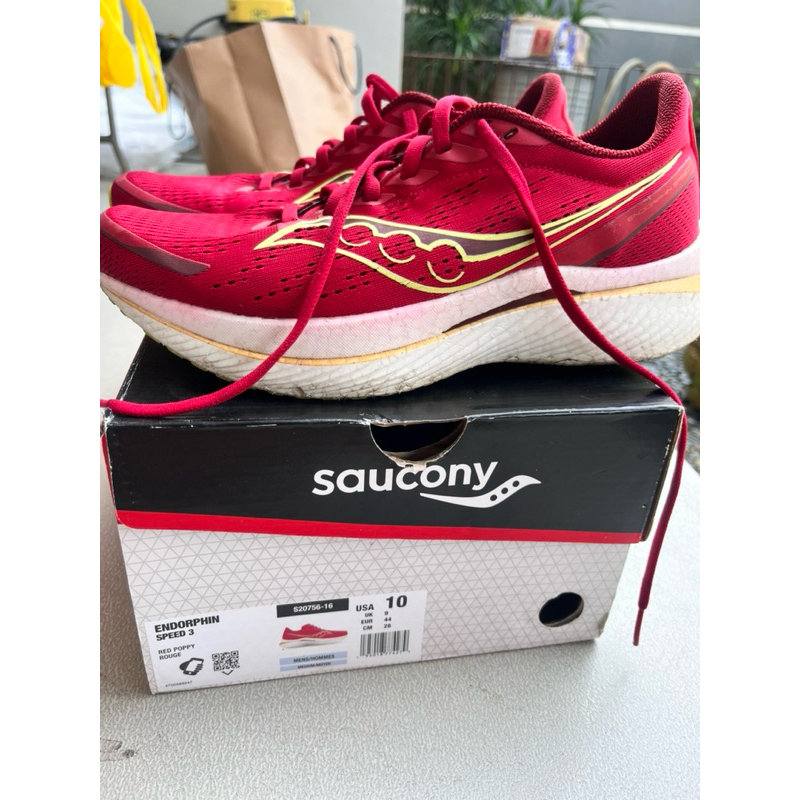 saucony endorphin speed 3