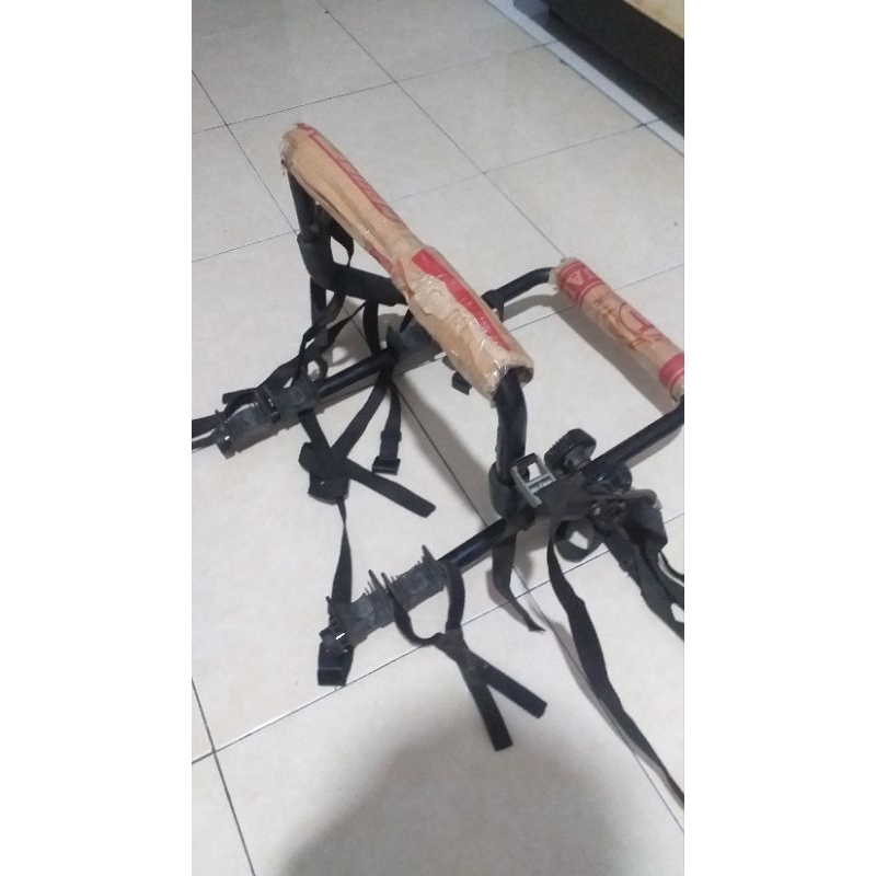 Bike Carrier/gantungan sepeda