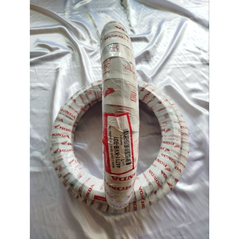 Ban Luar Honda 44711-KVB-931