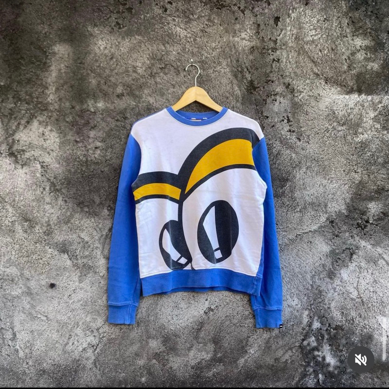 Jaket Sweater Crewneck Feltics Second