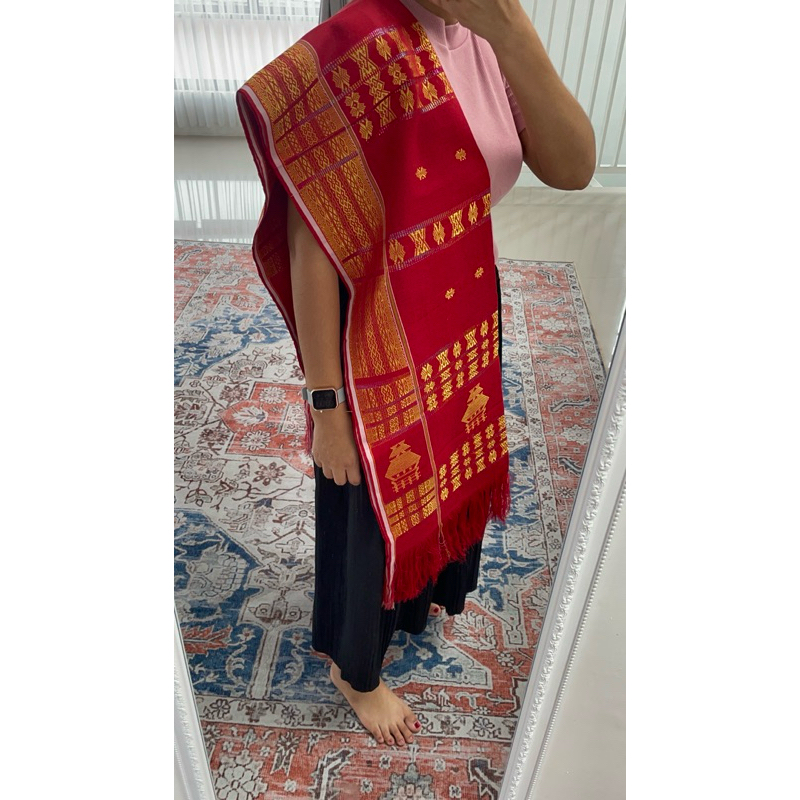 Uis Nipes Karo bahan Sutra