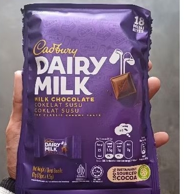 

COKELAT CADBURY DAIRY MILK ORIGINAL SHAREBAG DOYBAG 4,5gr