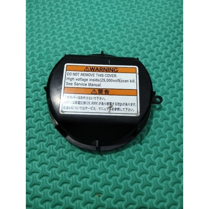 Tutup lampu HID Vios gen 2 / tutup bohlamp HID Vios Gen 2 (Mohon baca deskripsi)