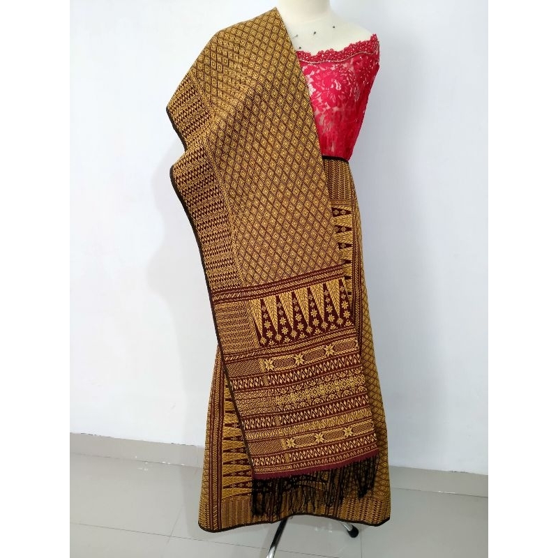 Songket Tumtuman Exclusive Benang bemberg merah gold