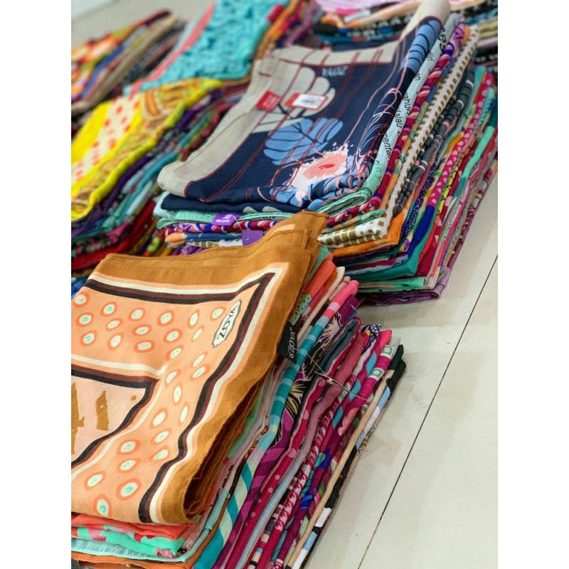 Zoya Motif Promo 100 Dapat 3 PCS