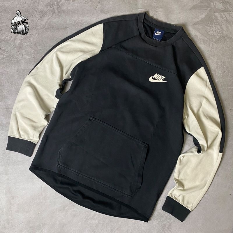 Nike Crewneck small logo sablon size M