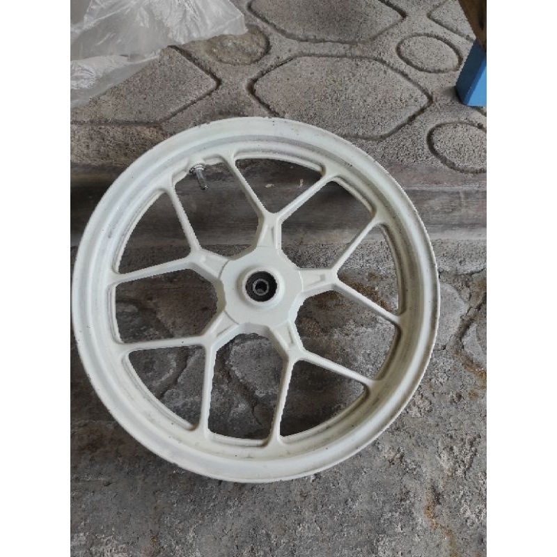 Velg (pelek) Depan Vario Old bekas