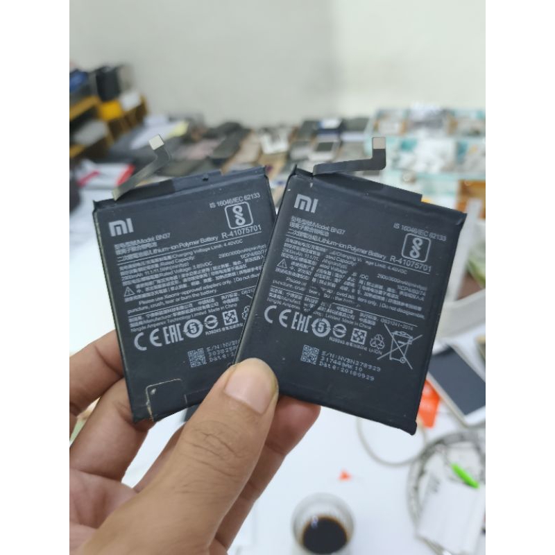 BATRAI BEKAS XIOMI REDMI 6A BN37 COPOTAN