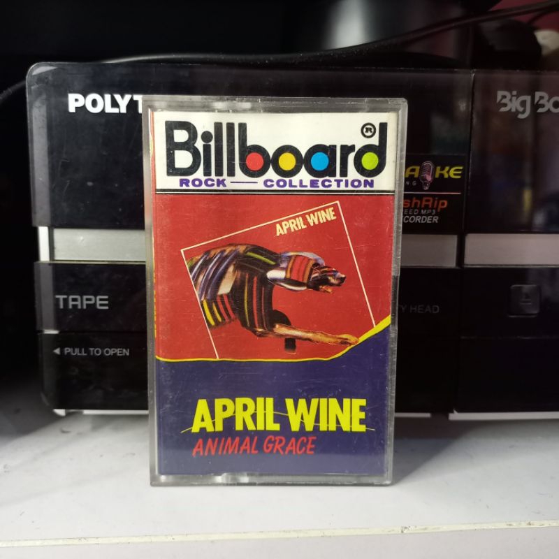 Kaset April wine - animal grace