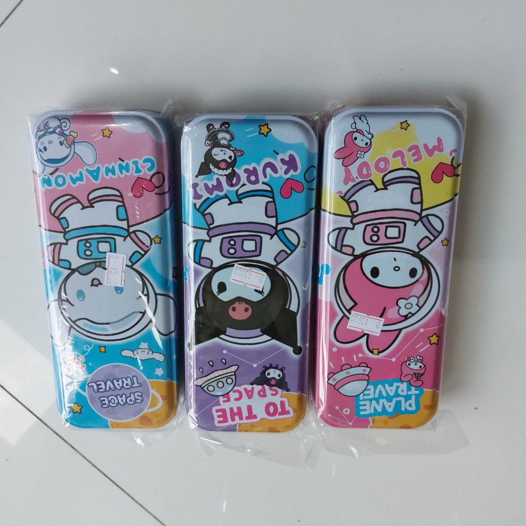 

Tempat Pensil Kaleng Kuromi - 1 Buah WARNA RANDOM