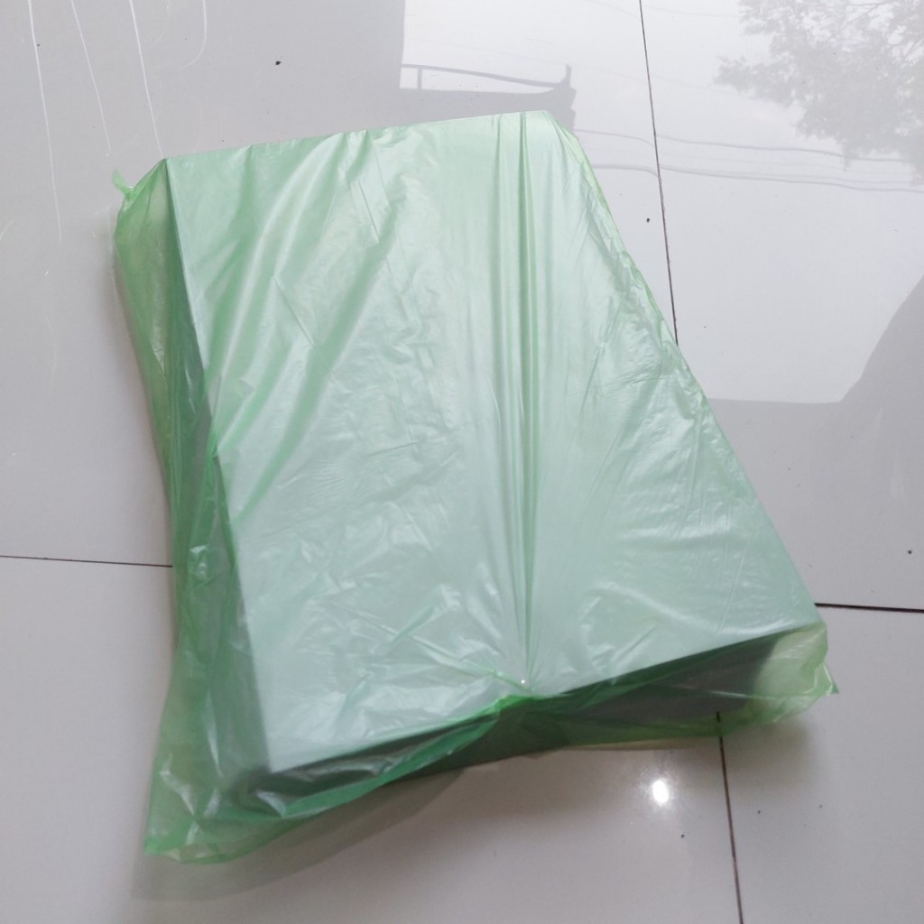 

1 RIM HVS F4 58 Gram Tanpa Merk - Isi 500 Lembar