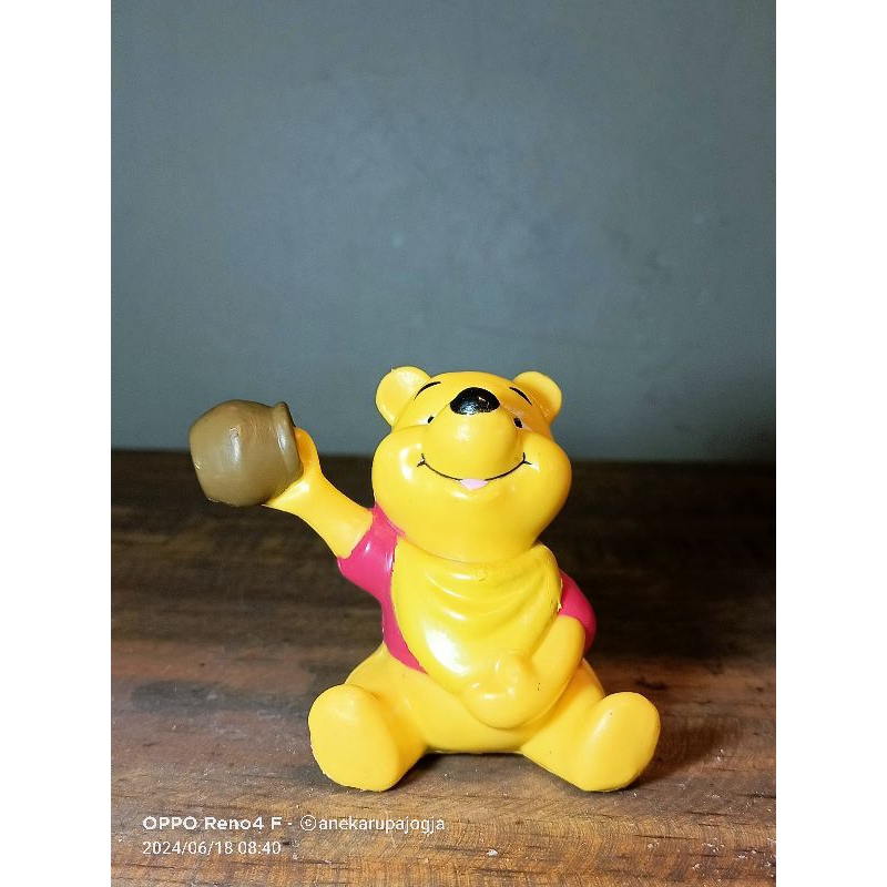 action figure winnie the pooh