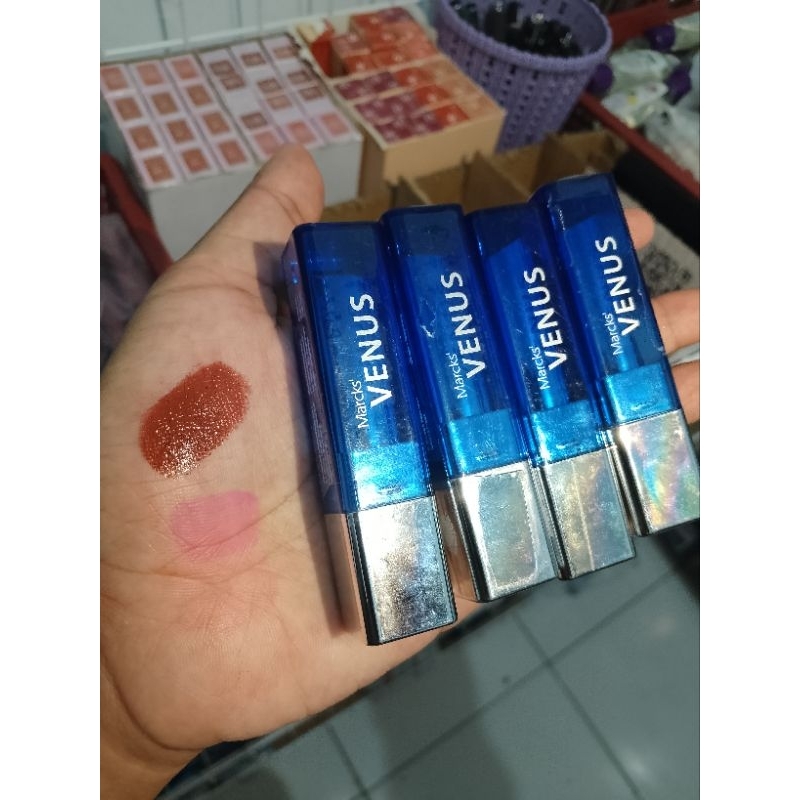 Lipstik venus no 10 warna bibir