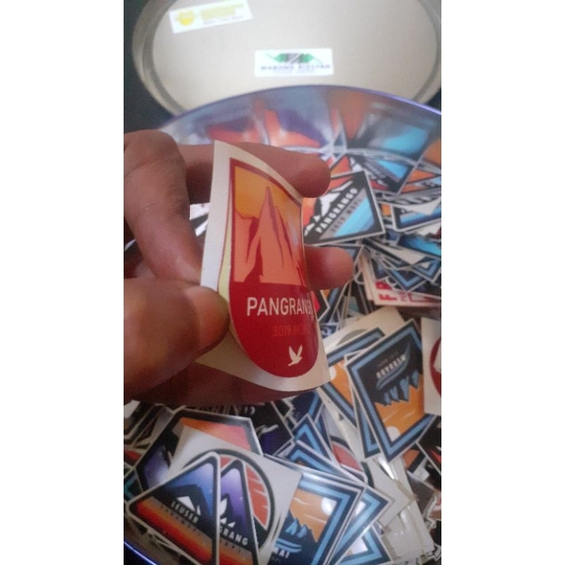 

1.000 pcs stiker sticker gunung outdoor waterproof borongan