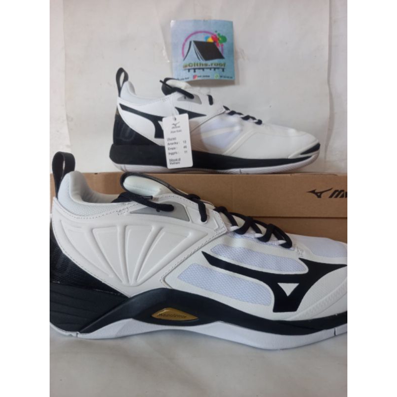 sepatu voly/mizuno original/thunder blade 2/sepatu volly murah/thunder blade 3/wave lighting z6/wlz6