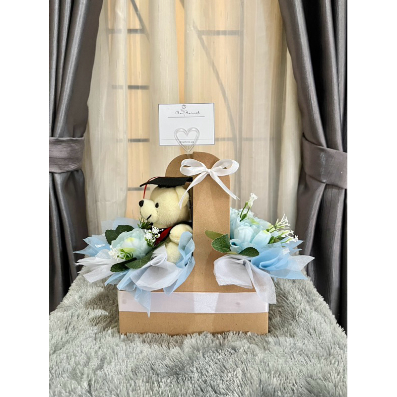 

Bloom Box, Flower box (hadiah wisuda, hadiah bunga) FREE KARTU UCAPAN