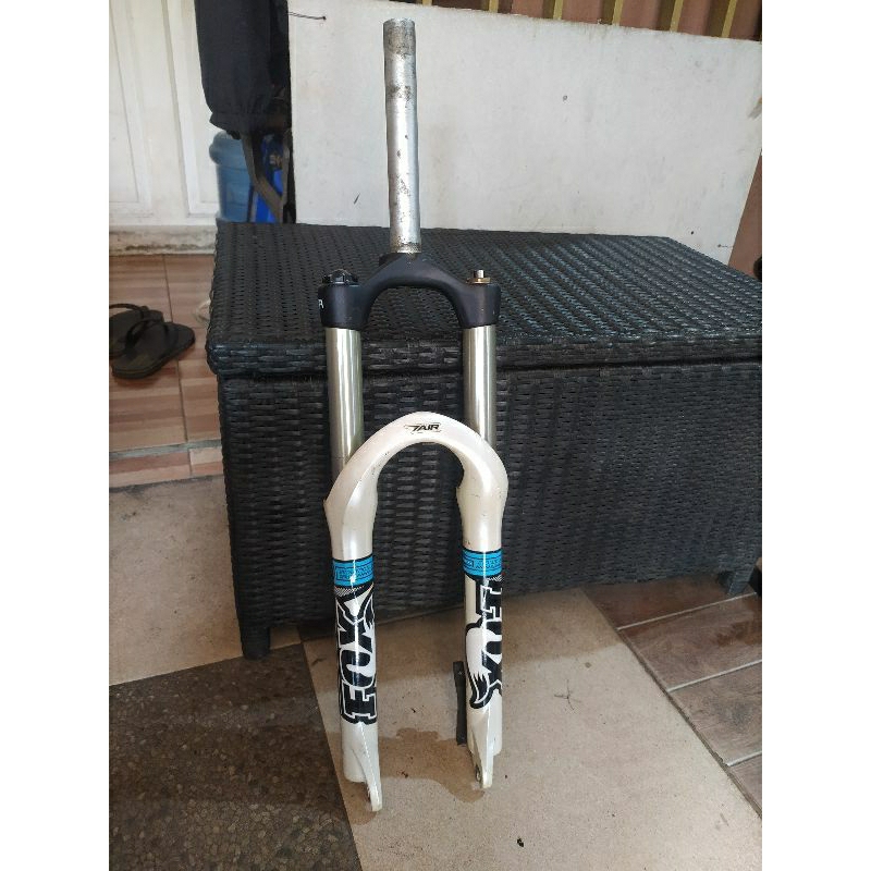 fork 26 RST Titan air