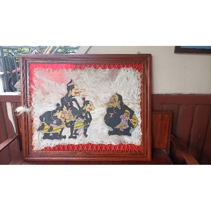LUKISAN WAYANG PUNAKAWAN KULIT KAMBING ASLI HIASAN DINDING KALIGRAFI SOUVENIR RUMAH