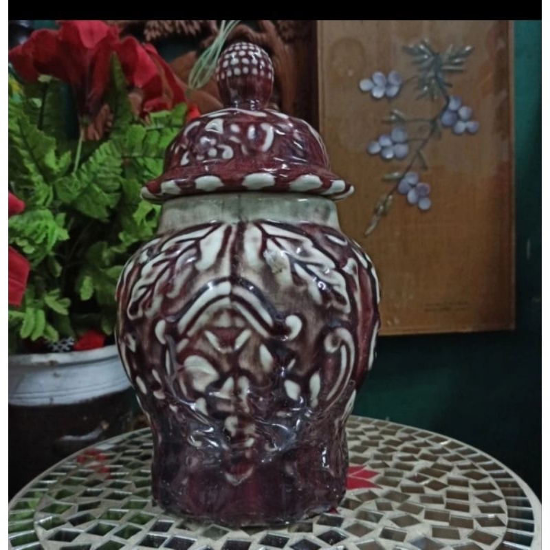 Guci kuno tua antik pecah seribu Motif timbul keramik Jadul:27cm mulus harga Satuan