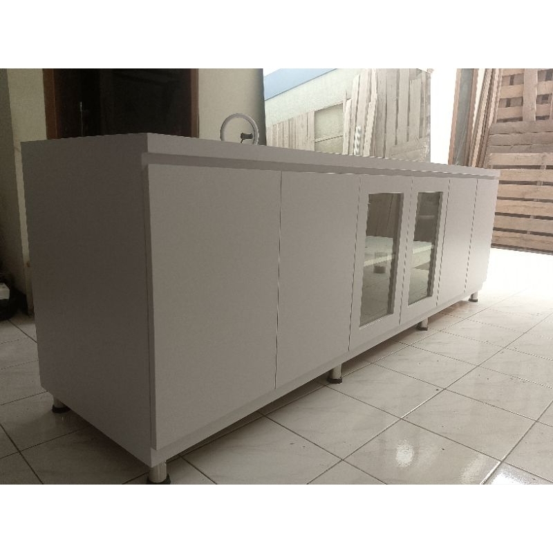 Kabinet Minimalis meja penghias ruang tamu