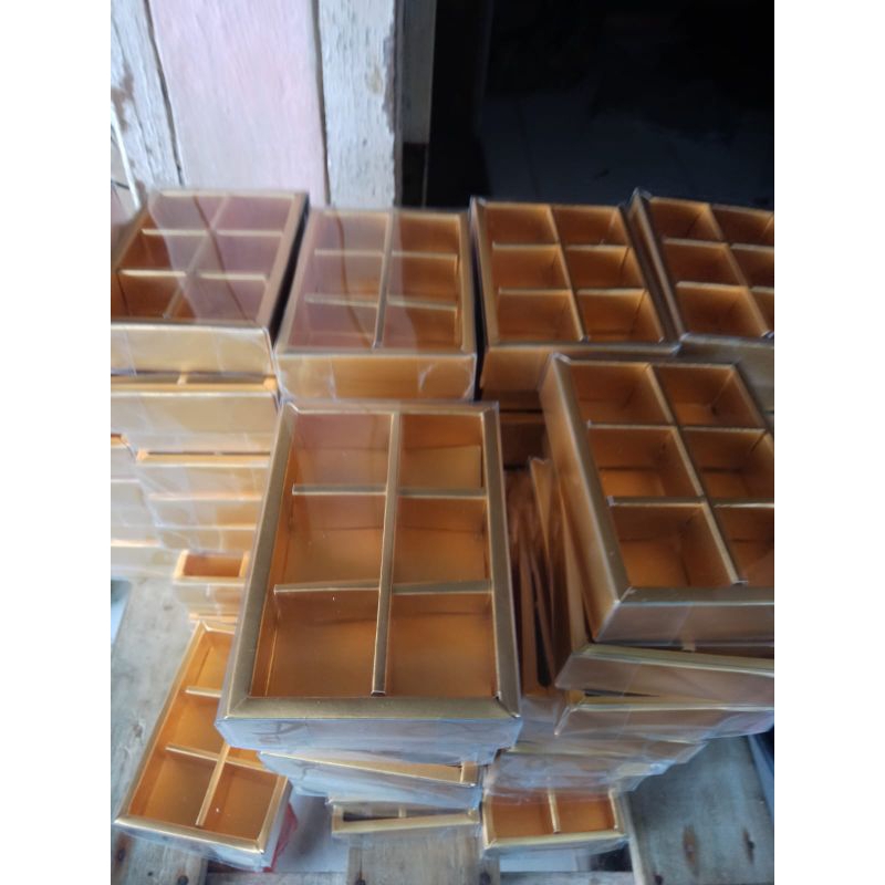 

Box sekat 6 (3,5 cm persekat,tinggi box 3 cm)