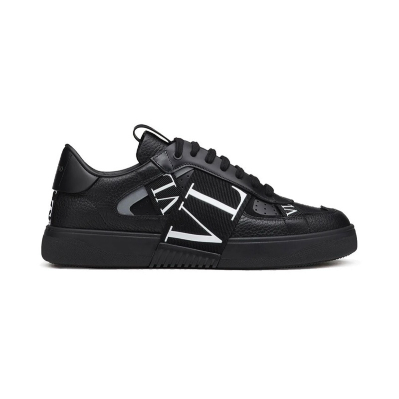 Valentino Garavani VL7N Low-Top Calfskin Sneakers Black