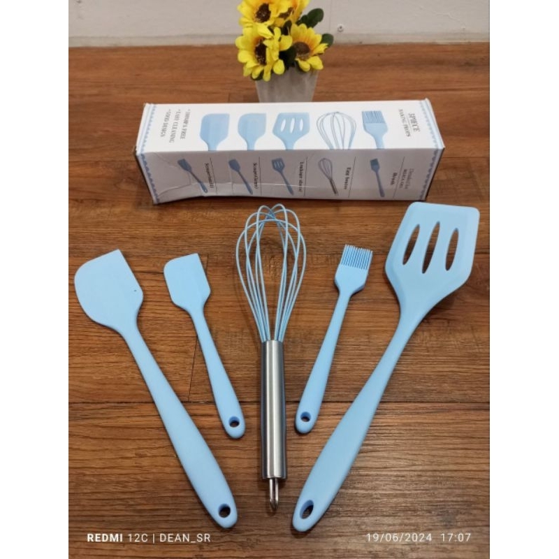 Set Peralatan Masak Silikon